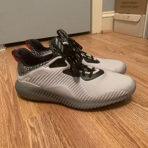 Adidas alphabounce sneakers